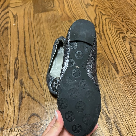 Sparkly gray Tory Burch flats - Picture 2 of 2